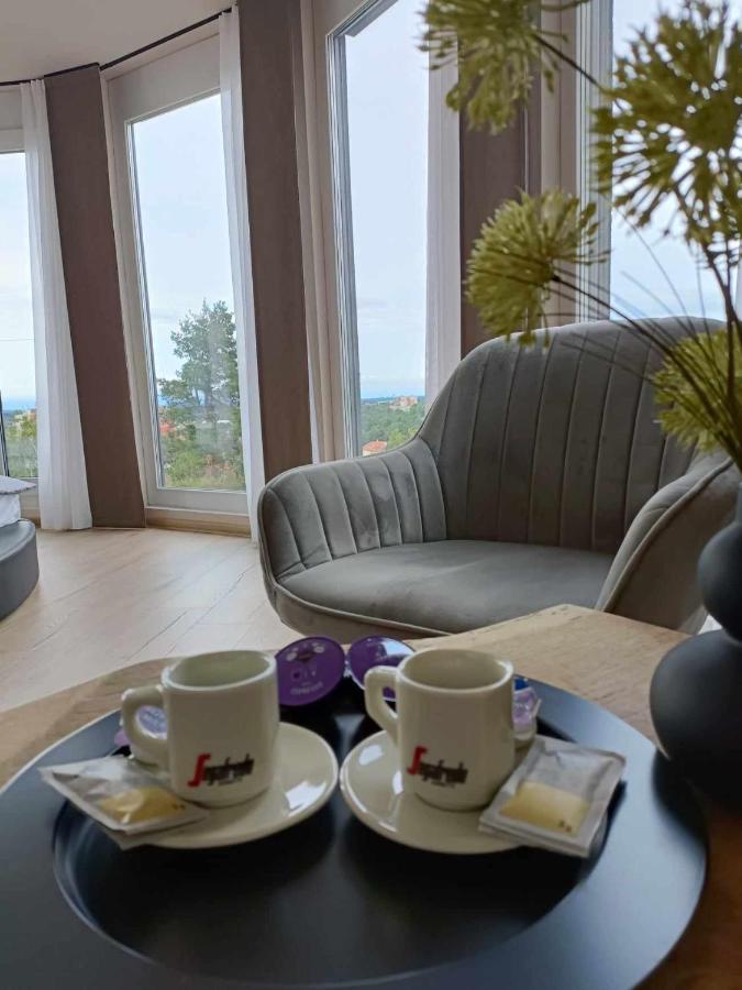 West Panorama Penthouse - Apartment With A Fantastic View Of The City Szombathely Ngoại thất bức ảnh