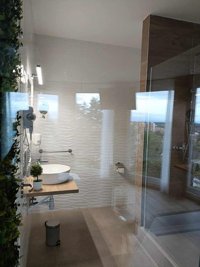 West Panorama Penthouse - Apartment With A Fantastic View Of The City Szombathely Ngoại thất bức ảnh