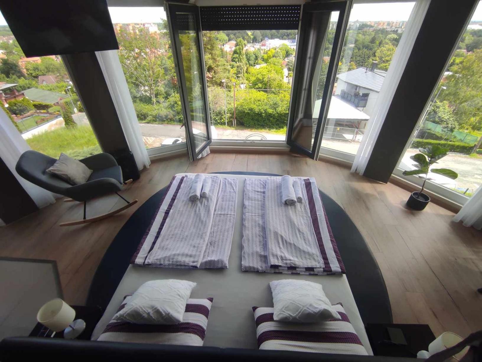 West Panorama Penthouse - Apartment With A Fantastic View Of The City Szombathely Ngoại thất bức ảnh